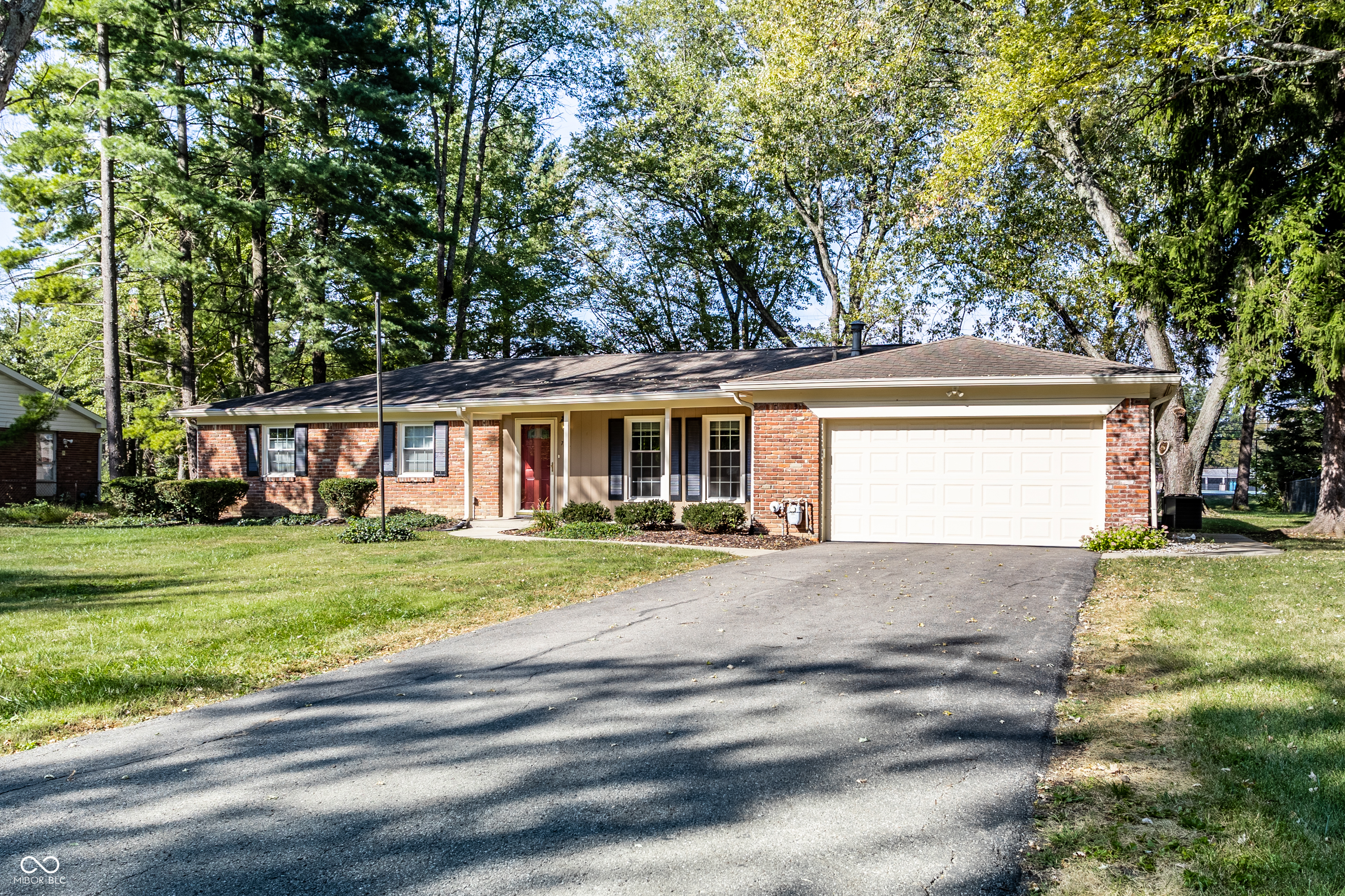 7138 Munsee Lane Indianapolis IN 46260