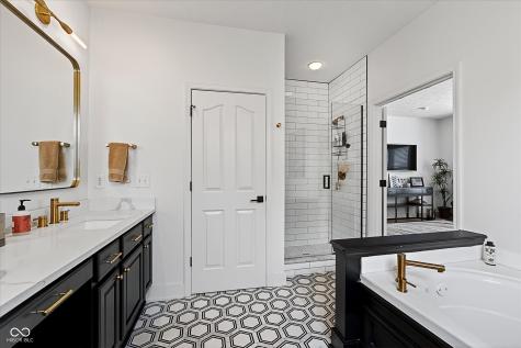 12834 Piccadilly Circle Fishers IN 46037