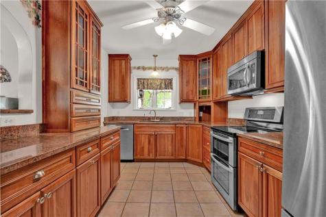 7 E Westfield Boulevard Indianapolis IN 46220
