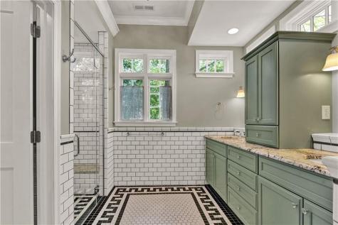 7 E Westfield Boulevard Indianapolis IN 46220