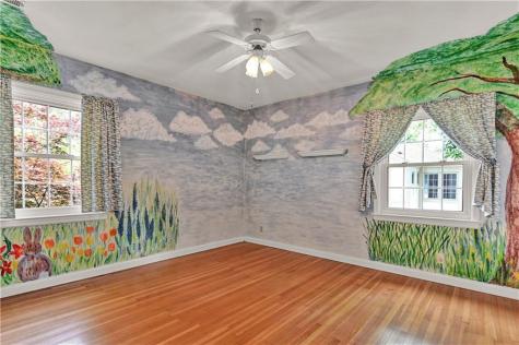7 E Westfield Boulevard Indianapolis IN 46220