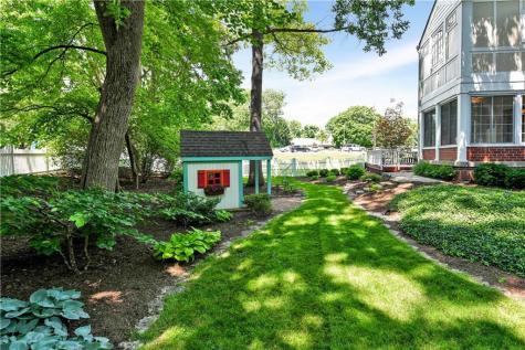 7 E Westfield Boulevard Indianapolis IN 46220