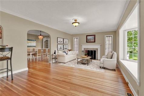 7 E Westfield Boulevard Indianapolis IN 46220