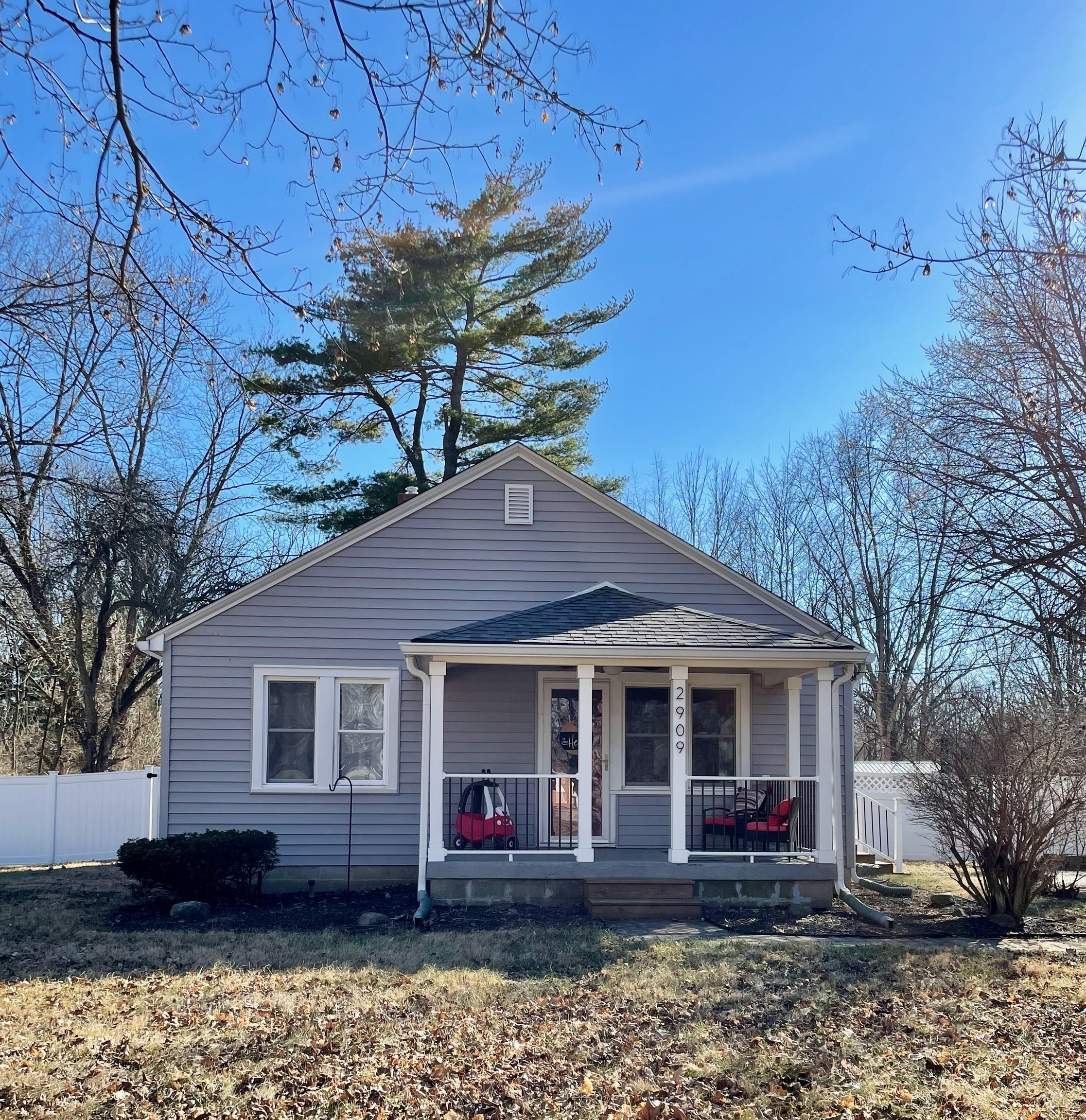 2909 E 71st Street Indianapolis IN 46220