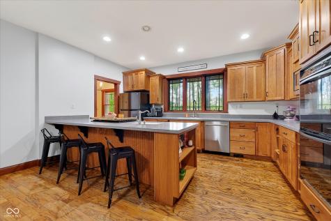 883 S 800 W Indianapolis IN 46239
