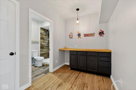 883 S 800 W Indianapolis IN 46239