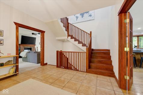 883 S 800 W Indianapolis IN 46239