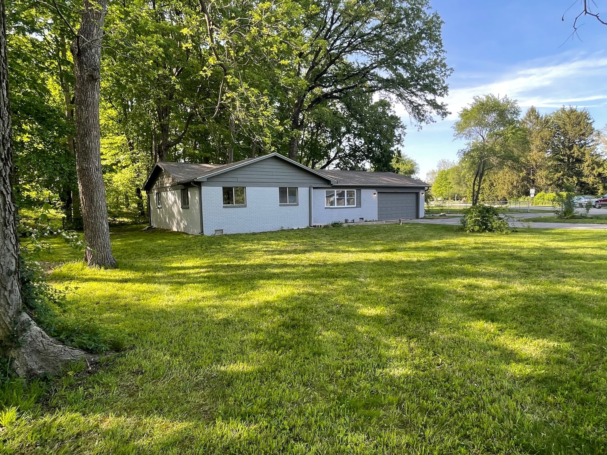 340 W Edgewood Avenue Indianapolis IN 46217
