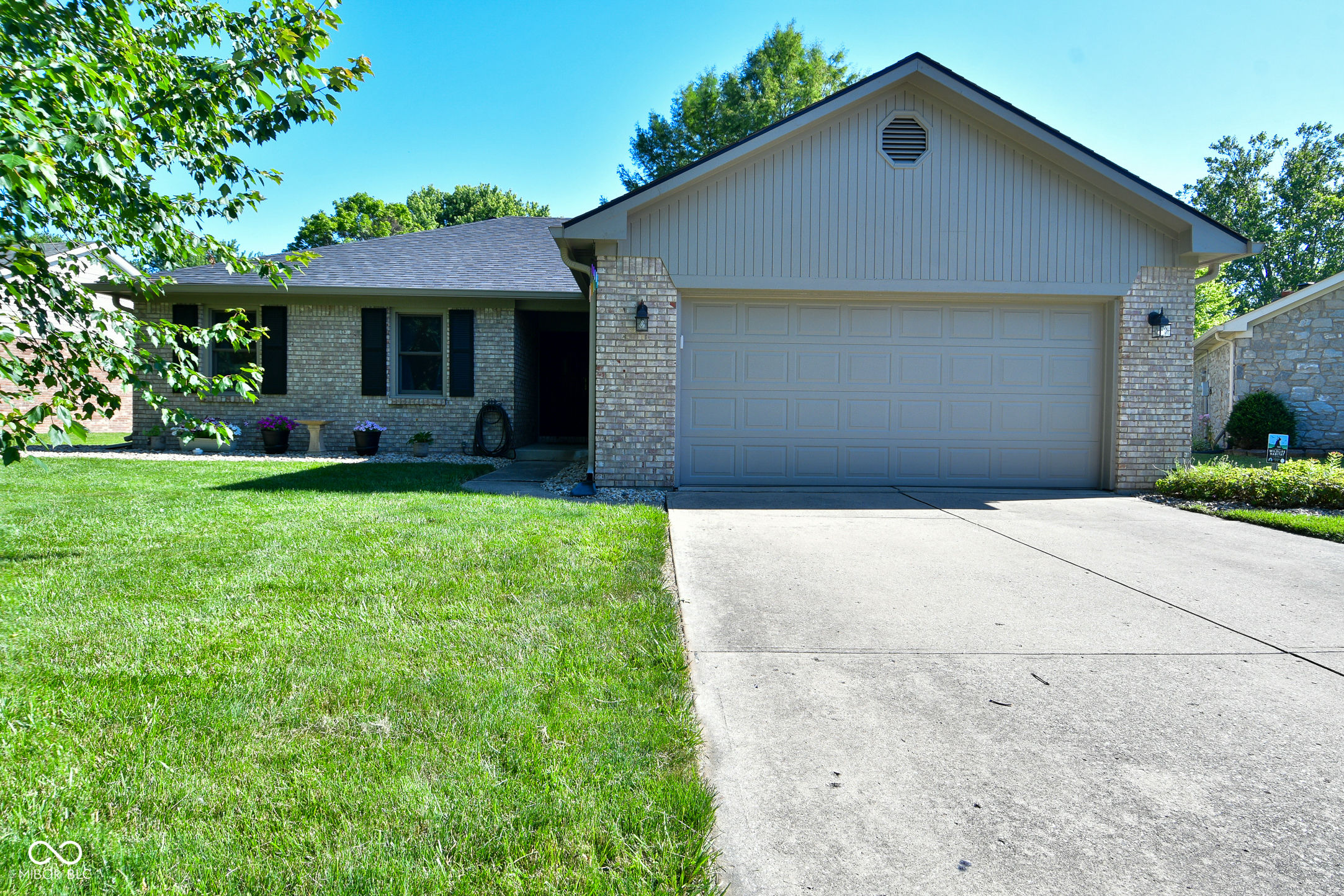 5502 Char Drive Indianapolis IN 46221