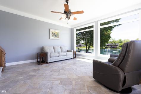 3829 Waycross Drive Columbus IN 47203