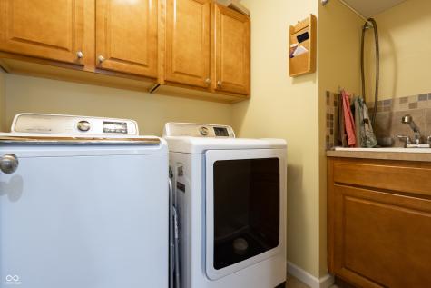 3829 Waycross Drive Columbus IN 47203