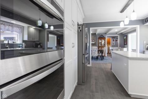 3829 Waycross Drive Columbus IN 47203