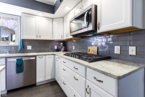 3829 Waycross Drive Columbus IN 47203