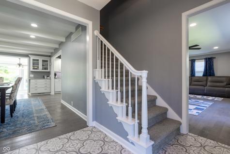 3829 Waycross Drive Columbus IN 47203