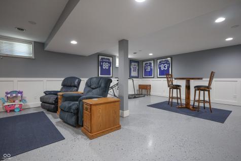 3829 Waycross Drive Columbus IN 47203