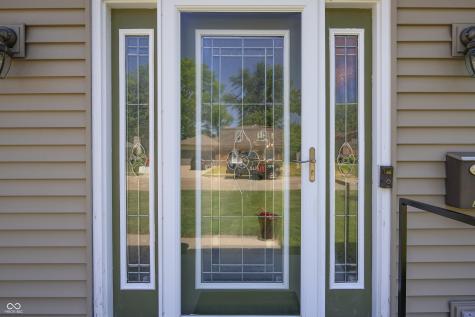 3829 Waycross Drive Columbus IN 47203