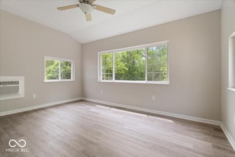 2555 W Sycamore Drive Greenfield IN 46140