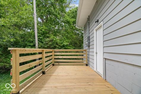 2555 W Sycamore Drive Greenfield IN 46140