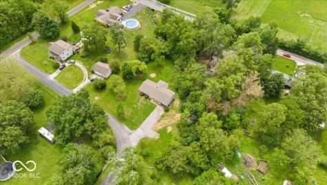 2555 W Sycamore Drive Greenfield IN 46140