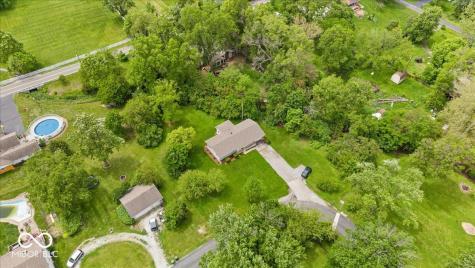 2555 W Sycamore Drive Greenfield IN 46140