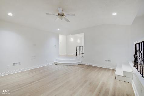 923 Leisure Lane Greenwood IN 46142