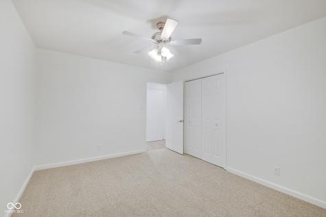923 Leisure Lane Greenwood IN 46142