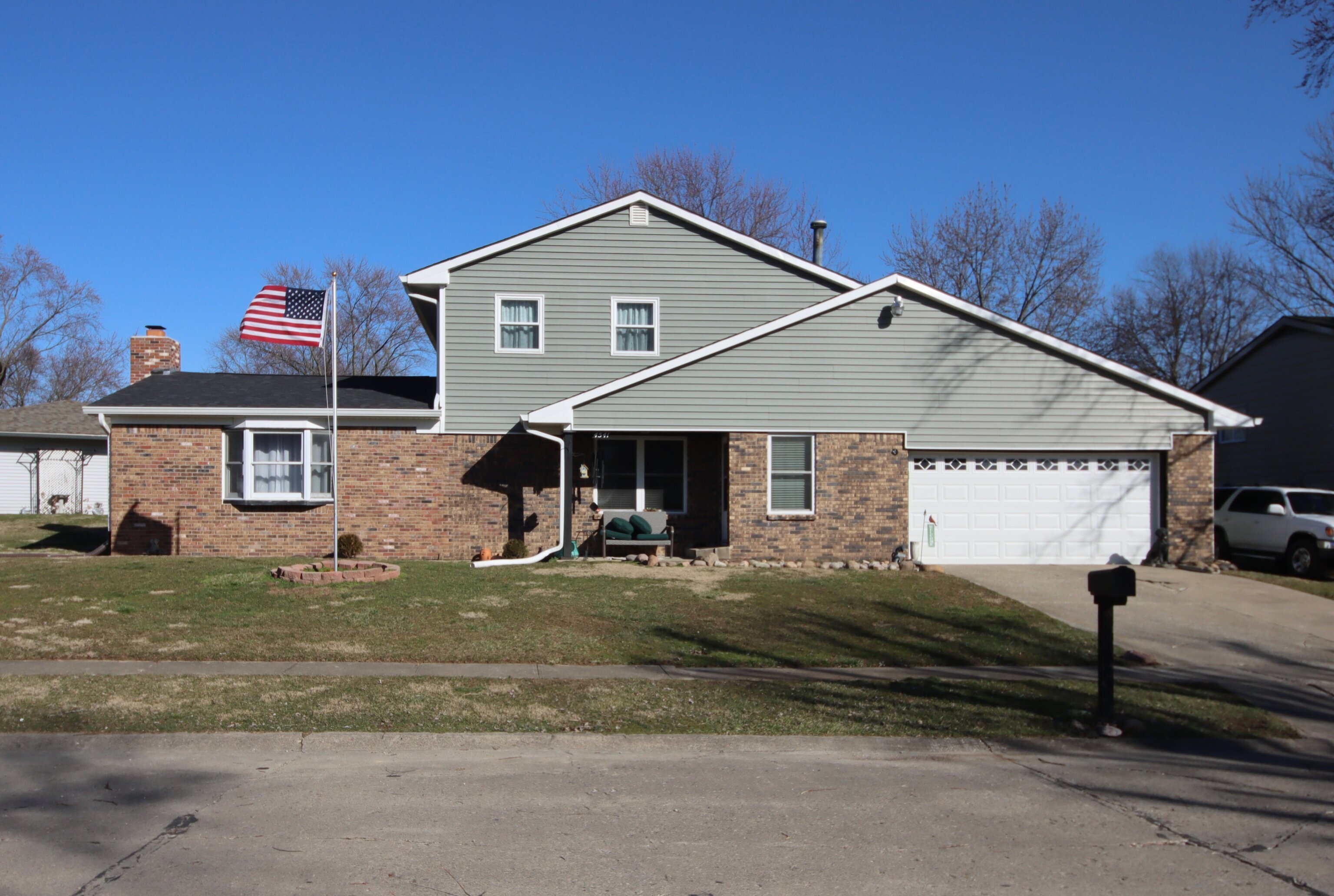 4541 Rainbow View Drive Indianapolis IN 46221
