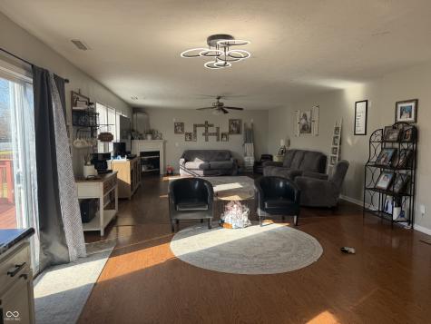 5866 Thompson Park Boulevard Indianapolis IN 46237