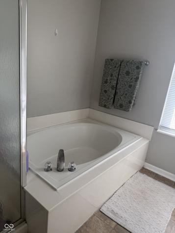 5866 Thompson Park Boulevard Indianapolis IN 46237