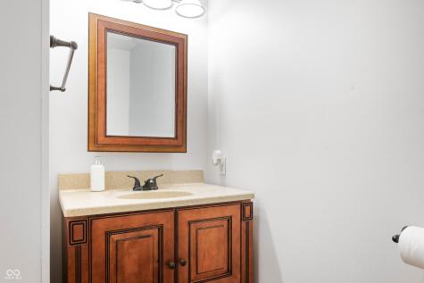 3798 S 100 Road W Hartford City IN 47348
