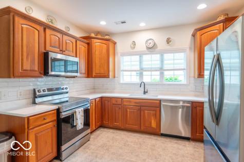 3382 E Nottinghill Drive Plainfield IN 46168