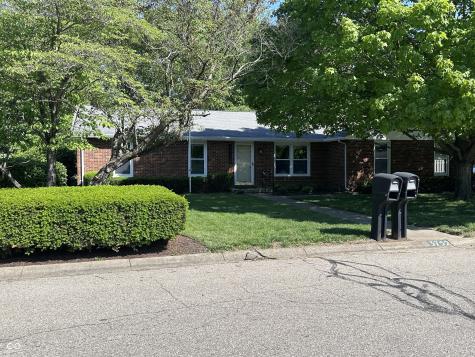 3752 Ironwood Drive Columbus IN 47203