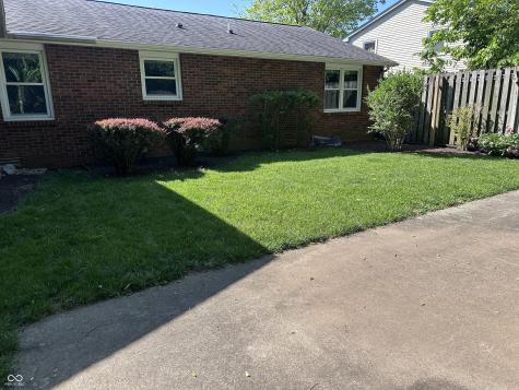 3752 Ironwood Drive Columbus IN 47203