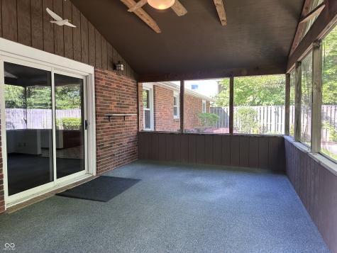 3752 Ironwood Drive Columbus IN 47203