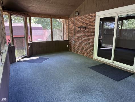 3752 Ironwood Drive Columbus IN 47203