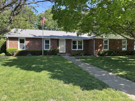 3752 Ironwood Drive Columbus IN 47203