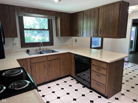 3752 Ironwood Drive Columbus IN 47203