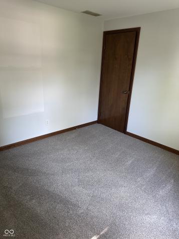 3752 Ironwood Drive Columbus IN 47203