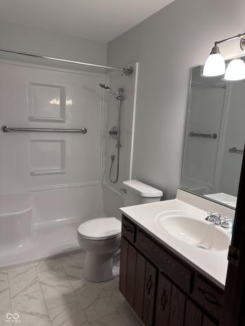 3752 Ironwood Drive Columbus IN 47203