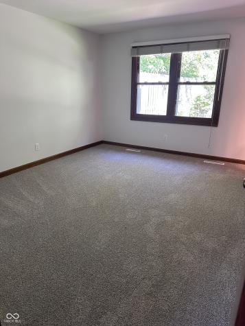 3752 Ironwood Drive Columbus IN 47203