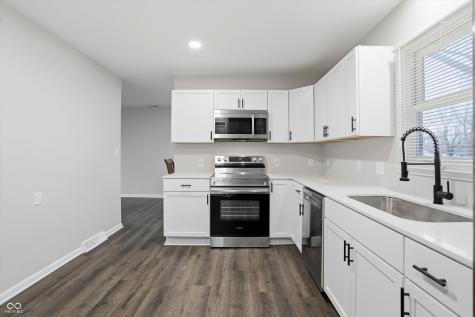 516 Payton Avenue Indianapolis IN 46219