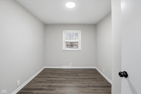 516 Payton Avenue Indianapolis IN 46219