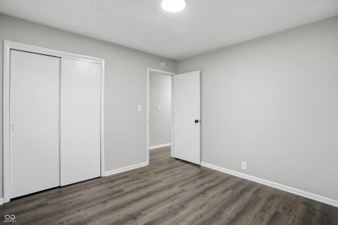 516 Payton Avenue Indianapolis IN 46219