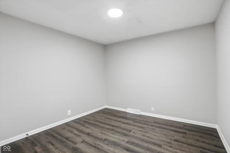 516 Payton Avenue Indianapolis IN 46219