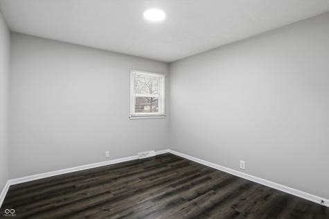 516 Payton Avenue Indianapolis IN 46219