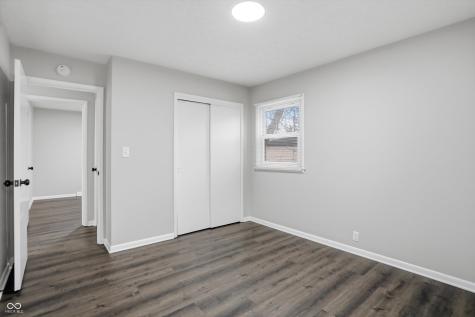 516 Payton Avenue Indianapolis IN 46219