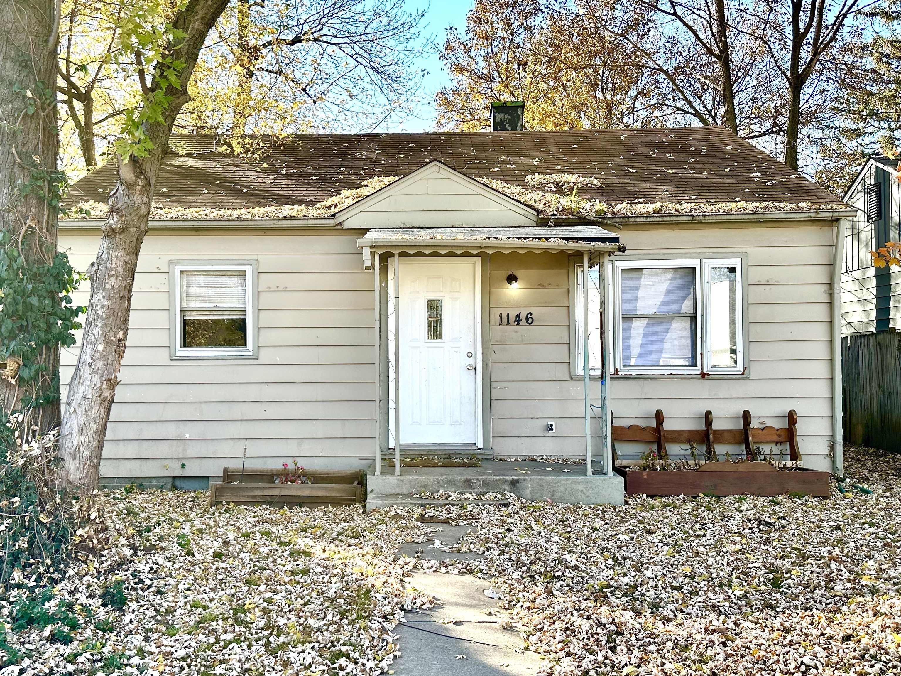 1146 N Goodlet Avenue Indianapolis IN 46222
