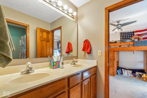 10480 Watkins Drive Indianapolis IN 46234