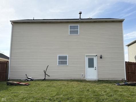1627 Carriage Circle Shelbyville IN 46176