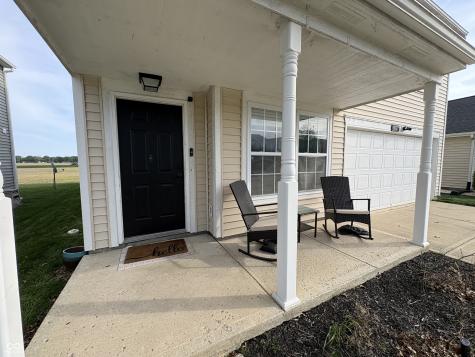 1627 Carriage Circle Shelbyville IN 46176